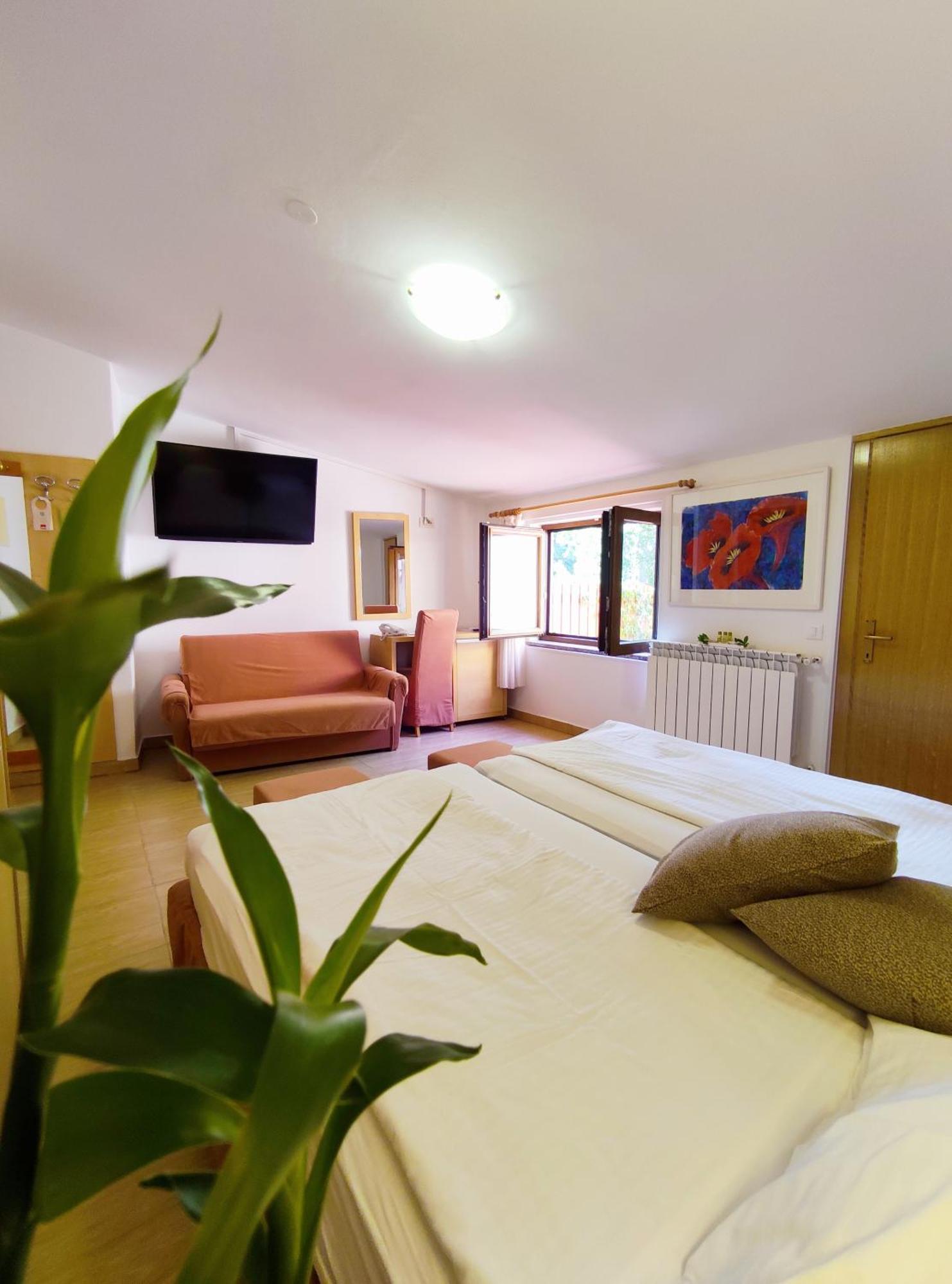 Boutique Hotel Santa Maria Novigrad  Ngoại thất bức ảnh