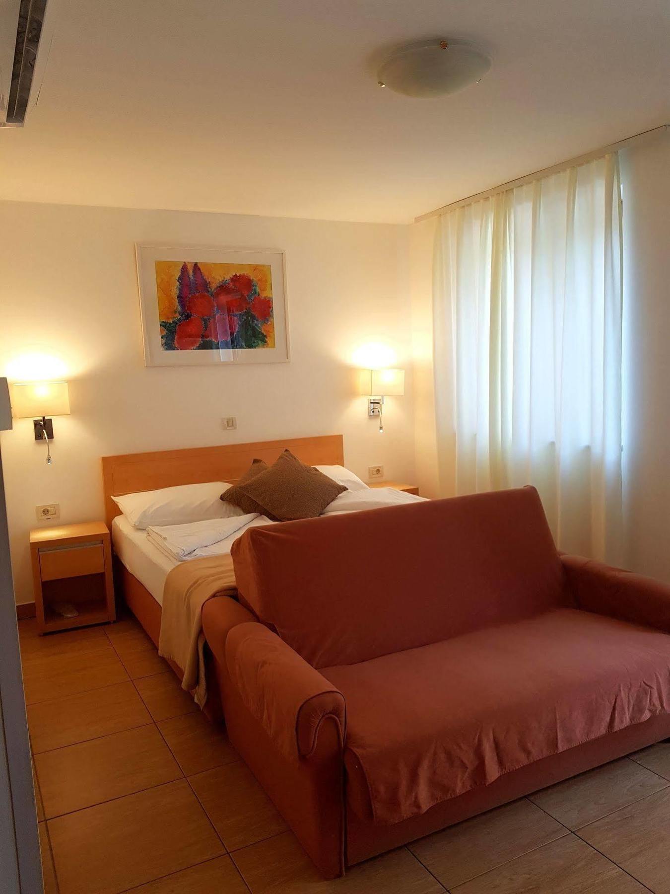Boutique Hotel Santa Maria Novigrad  Ngoại thất bức ảnh